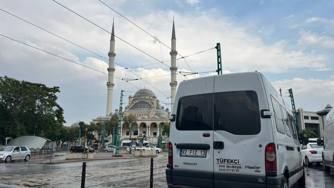 Yağmur Konya’ya giriş yaptı! Yarın daha çok ıslatacak 1